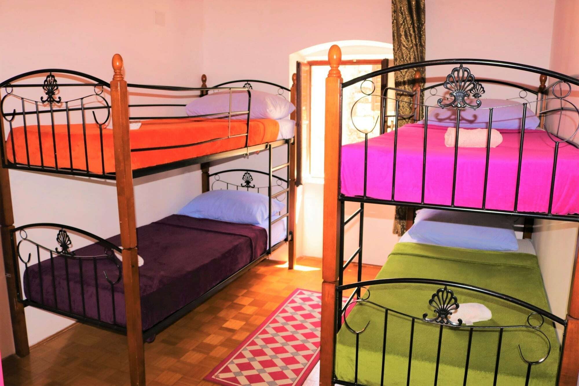 Hostel Alma 2 포레치 외부 사진